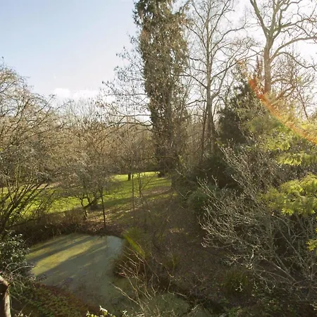La Guilbaudiere Bed & Breakfast